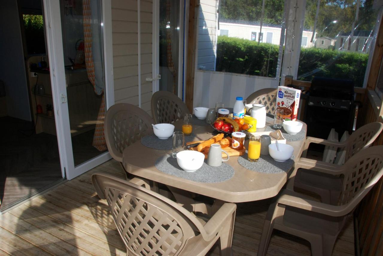 Mobilhome 2Ch Climatise-Terrasse Fermee-4 Velos-Camping 4 Etoiles Les Charmettes Les Mathes Luaran gambar