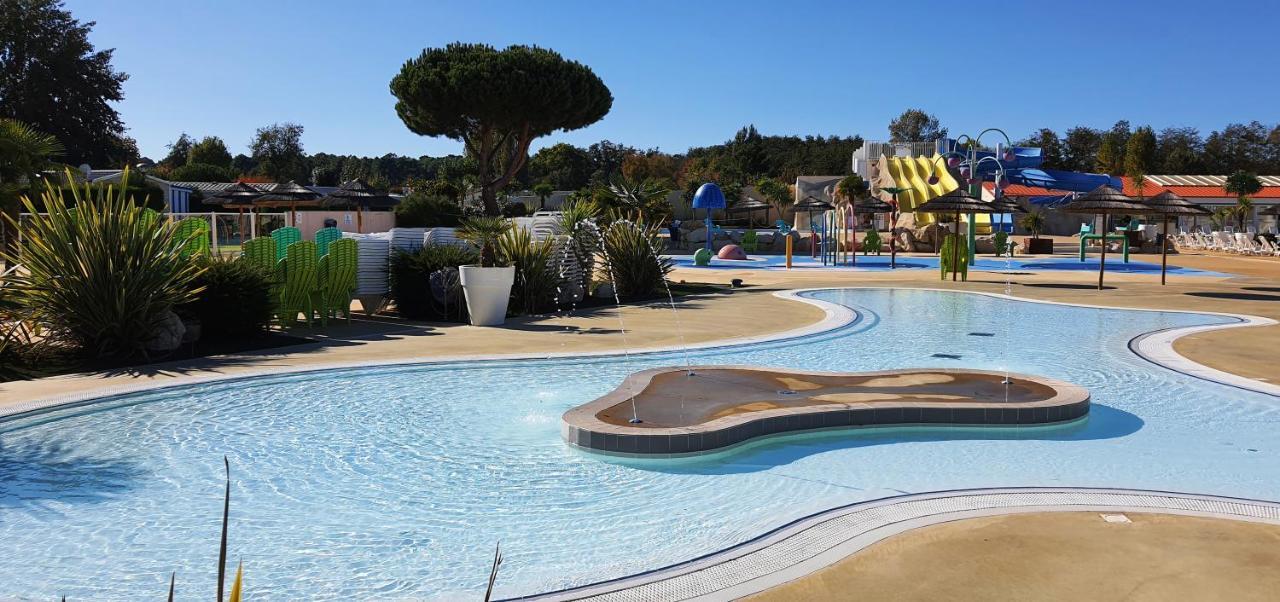 Mobilhome 2Ch Climatise-Terrasse Fermee-4 Velos-Camping 4 Etoiles Les Charmettes Les Mathes Luaran gambar
